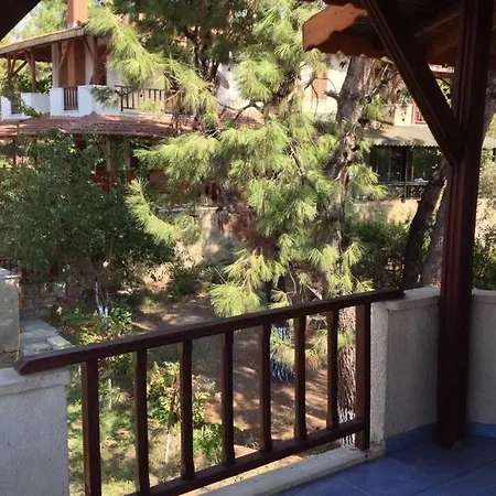 Vakantiehuis Family House - Pool And Beach